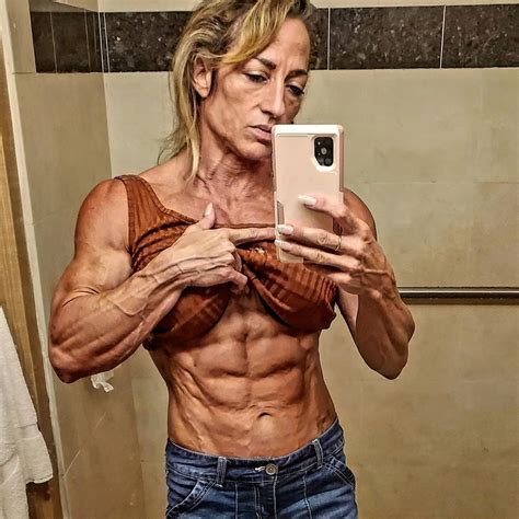 muscle mommies nude|Muscle Mommy